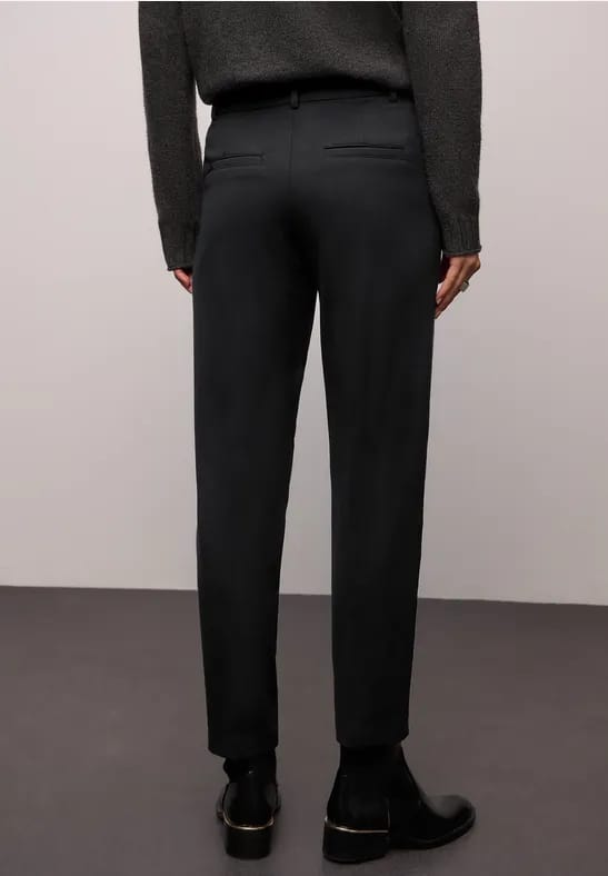 Chino met banddetail