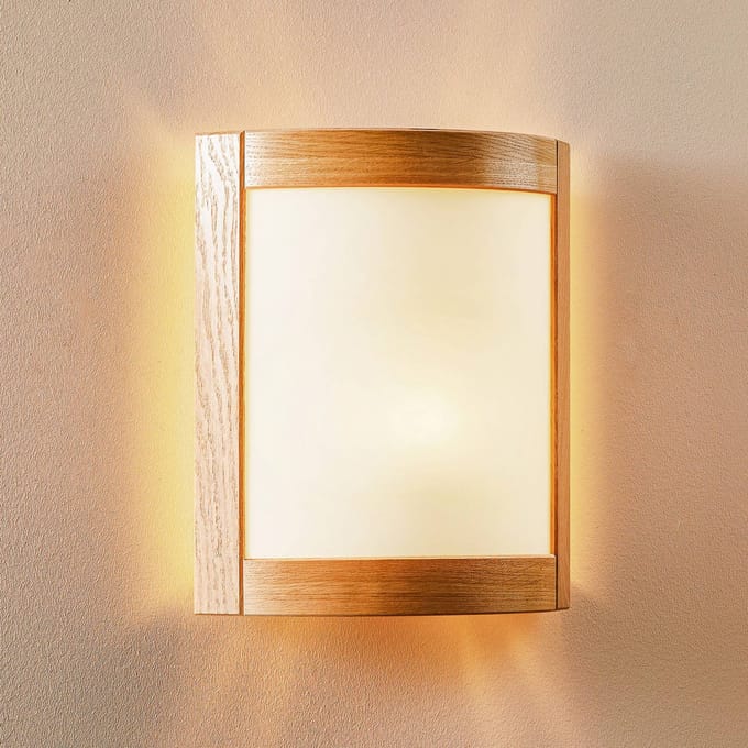 Lamkur Wandlamp Zanna van hout, hoogte 34 cm, eikenhout licht