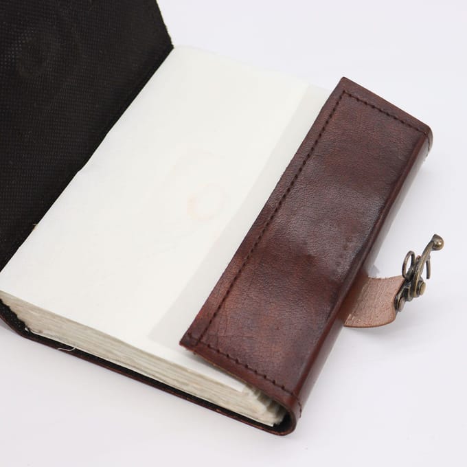 Black Tan Book - Evil Eye Decor - 160 pagina's met schepranden - 17x12,5 cm
