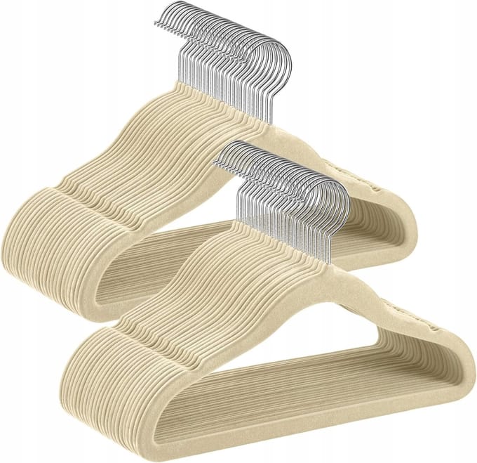 50 beige kinderkledinghangers - antislip en ruïnebesparend