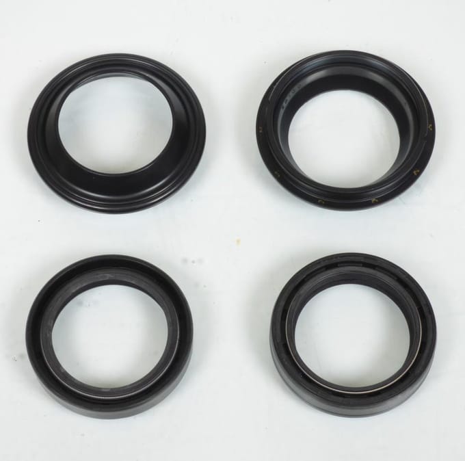 Set keerring stofkap voorvork voor motor Suzuki 125 Rg F Gamma 1992 tot 1994