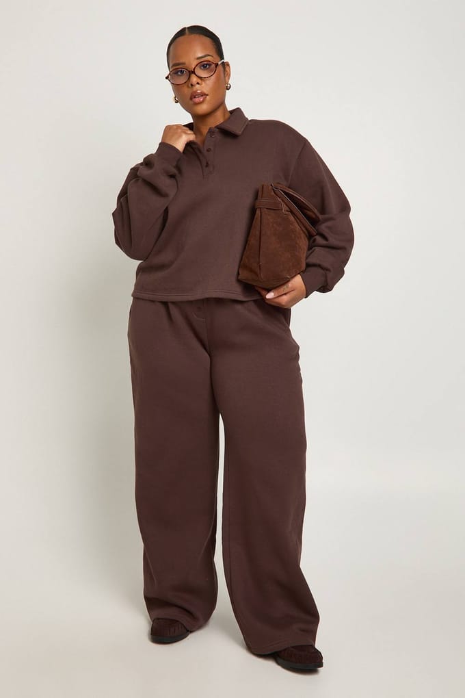 boohoo Dames Plus Sweatshirt met button-down kraag | Chocoladebruin | Maat: 44