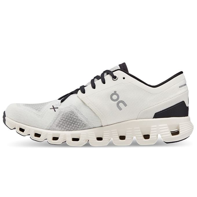 ON Cloud X 3 Wit Zwart Dames Sneakers 60.98697 39 white