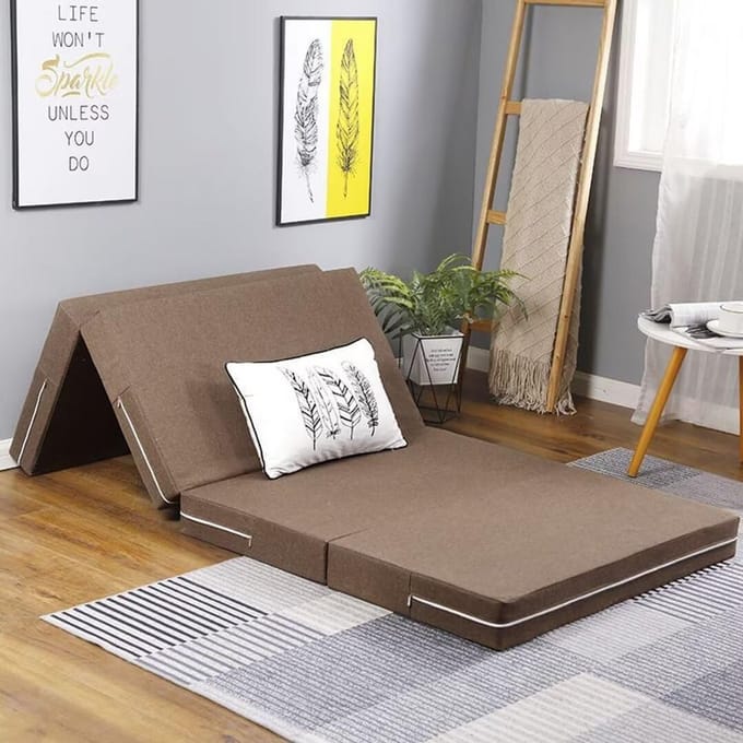 Gastenbed Opvouwbaar - Klapbed Campingbed - Ruimte Besparen - Wasbare Schuimmatras - 90 x 200 cm - Kaki