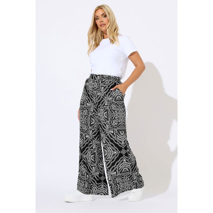 Yours Zwarte Bandana Print Textuur Wijde Broek Size 48