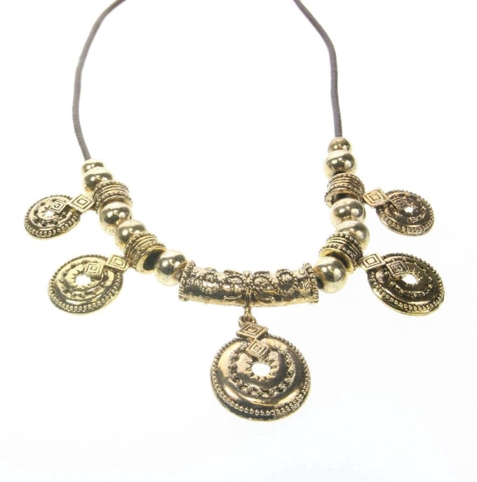 Behave - Ketting met vintage hangers - Boho statement festivalstijl