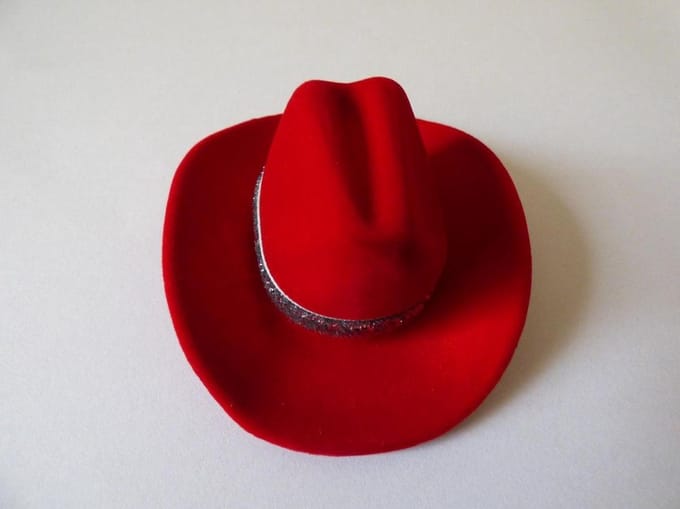 halsketting hoefijzer in cowgirlhoed