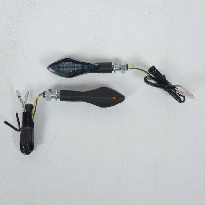 Paire de Clignotant Led HUNTER Noir mat fumé Chaft pour moto Honda IN201