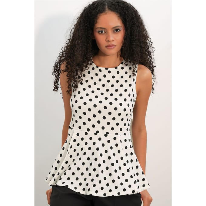 Gestippelde Mouwloze Crêpe Blouse