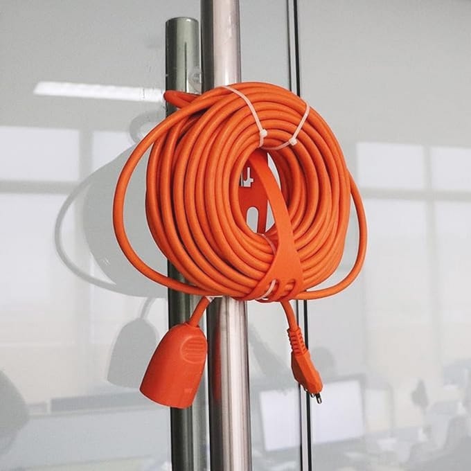 Elektrische verlengkabel 10 meter met Italiaanse stekker en Schuko-stopcontact