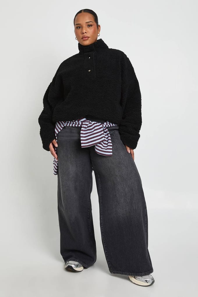 boohoo Dames Plus Borg Doorknoop Sweatshirt | Zwart | Maat: 46