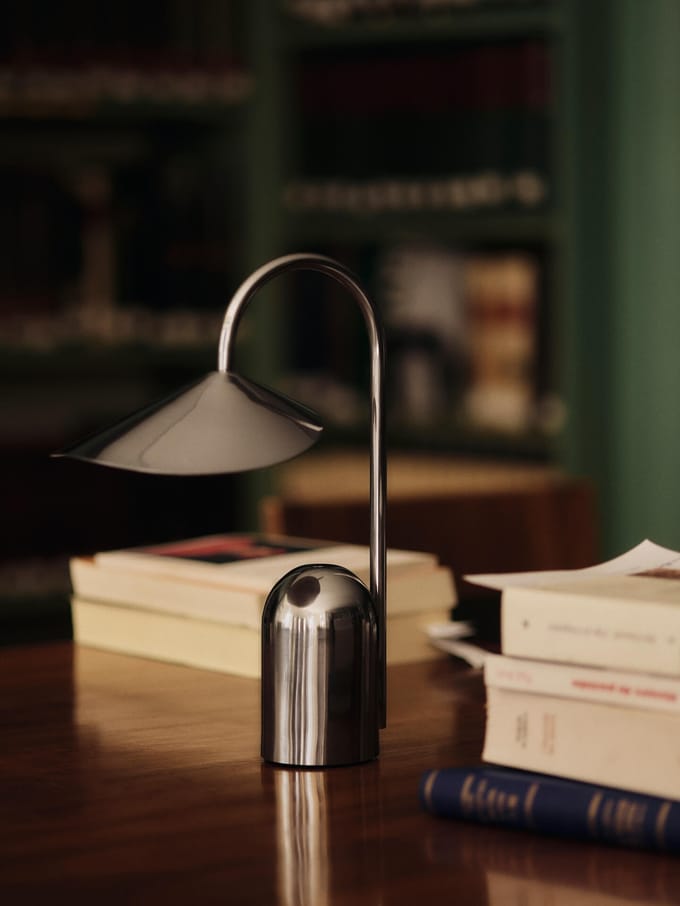Ferm Living Arum draagbare lamp - roestvrij staal