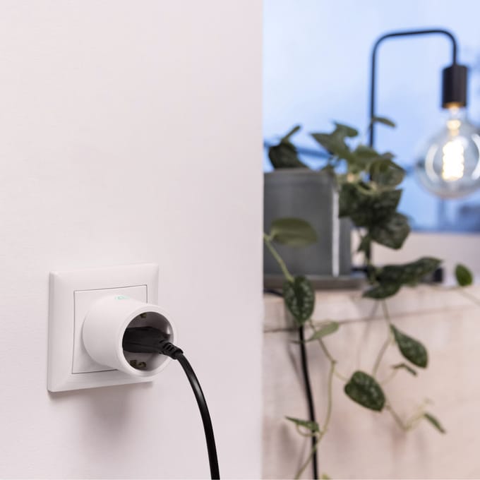 Osram SMART+ Plug with energymeter Zigbee white