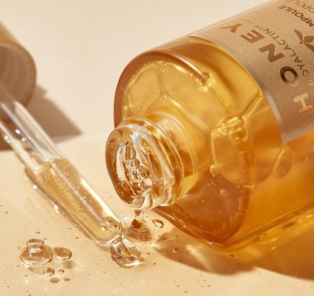 Holika Holika Honey Royalactin Propolis Ampoule Set 2 items +RANDOM GIFT beige