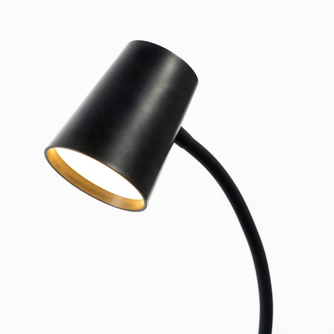Lindby Ailina LED tafellamp, klemvoet, zwart
