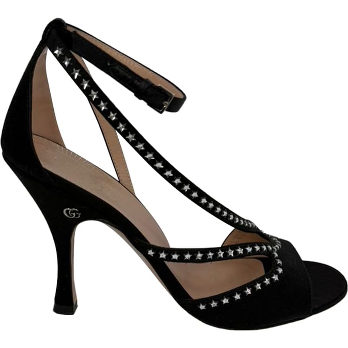 Gucci Sterversierde GG Sandalen in Zwarte Satijn