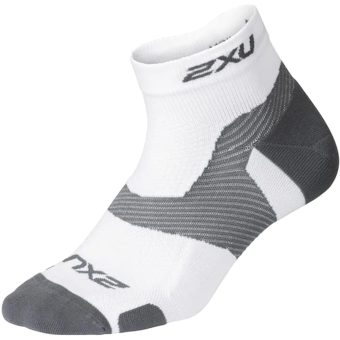 2xu Enkelsokken Vectr Lightcushion Nylon Wit Maat 42/46