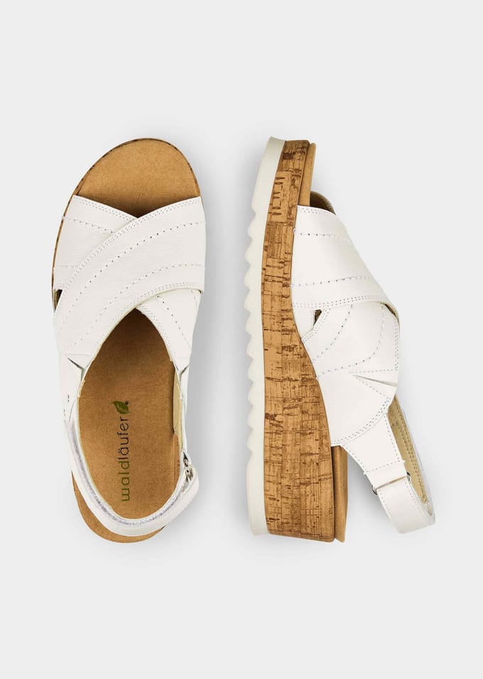 Sandalen met verstelbare klittenband - wit - Gr. 41 van Goldner Fashion
