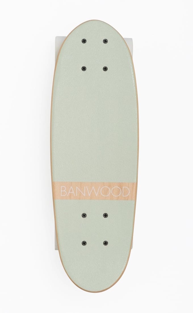 BANWOOD SKATEBOARD MINT