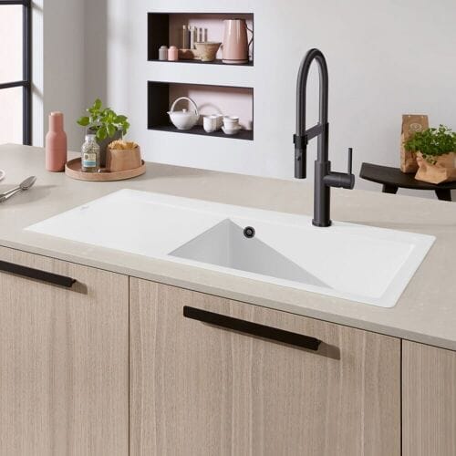 Villeroy & Boch Subway Style 60 flat, drain, manual operation, basin on the right 33611FR1