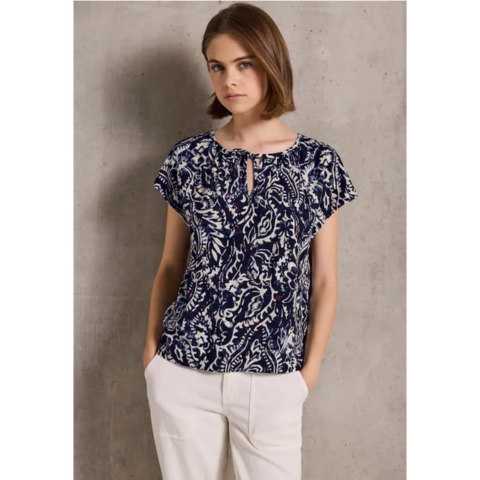 Gedessineerde blouse met rimpels