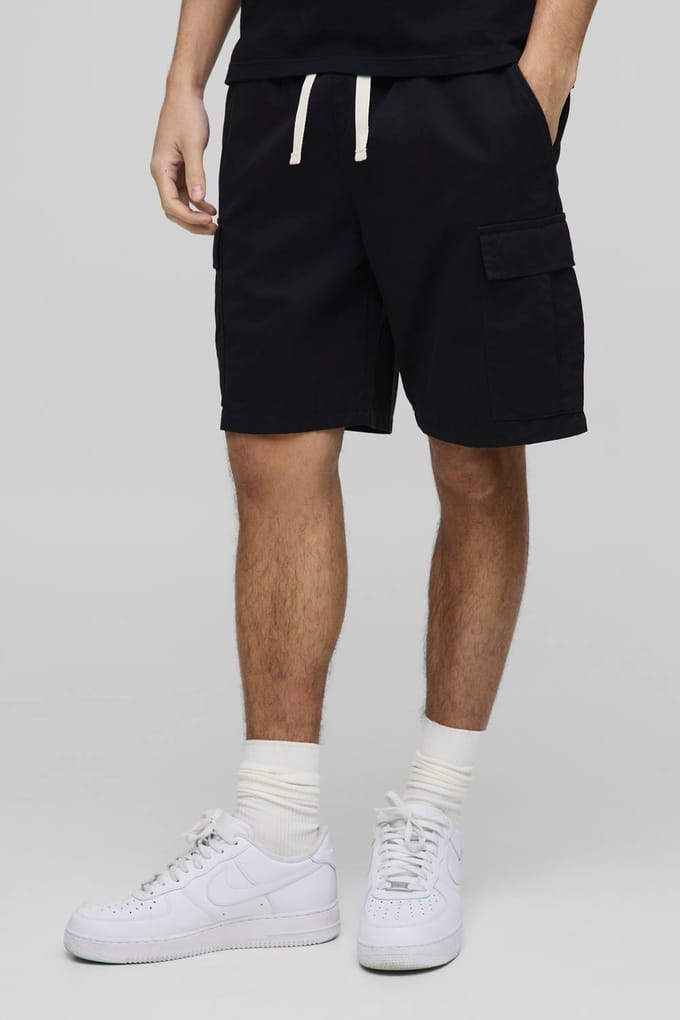 Essential Elasticated Waist Black Slim Fit Cargo Shorts | Size Large