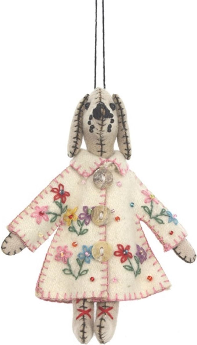 Hond met jas wit/bloemen, vilt 14cm