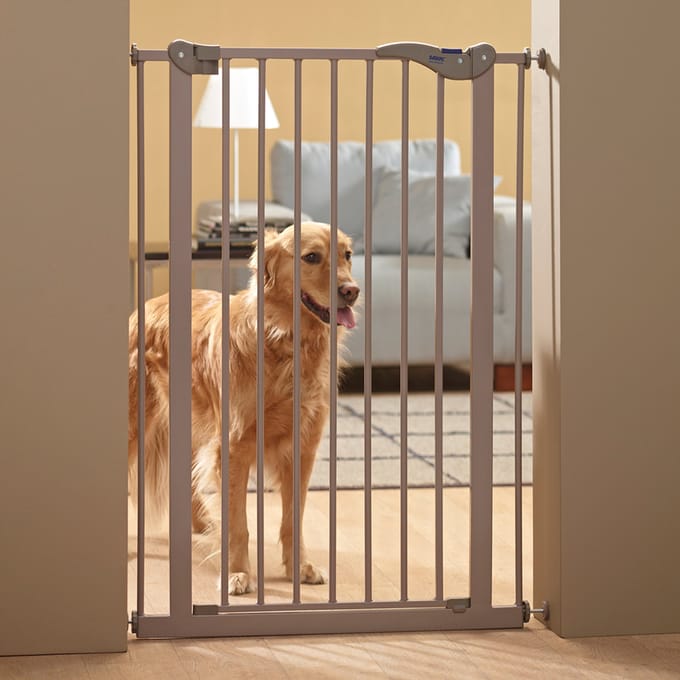 H 107 cm B 75 - 84 cm Savic Dog Barrier 2 Hondenhek