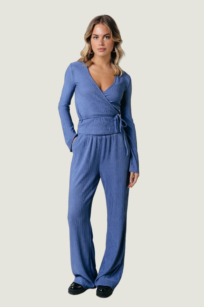 Colourful Rebel Melody Structure Straight Pants Rain Washed Blue Größe: M | Straight Jeans Outlet | Damen | Blau