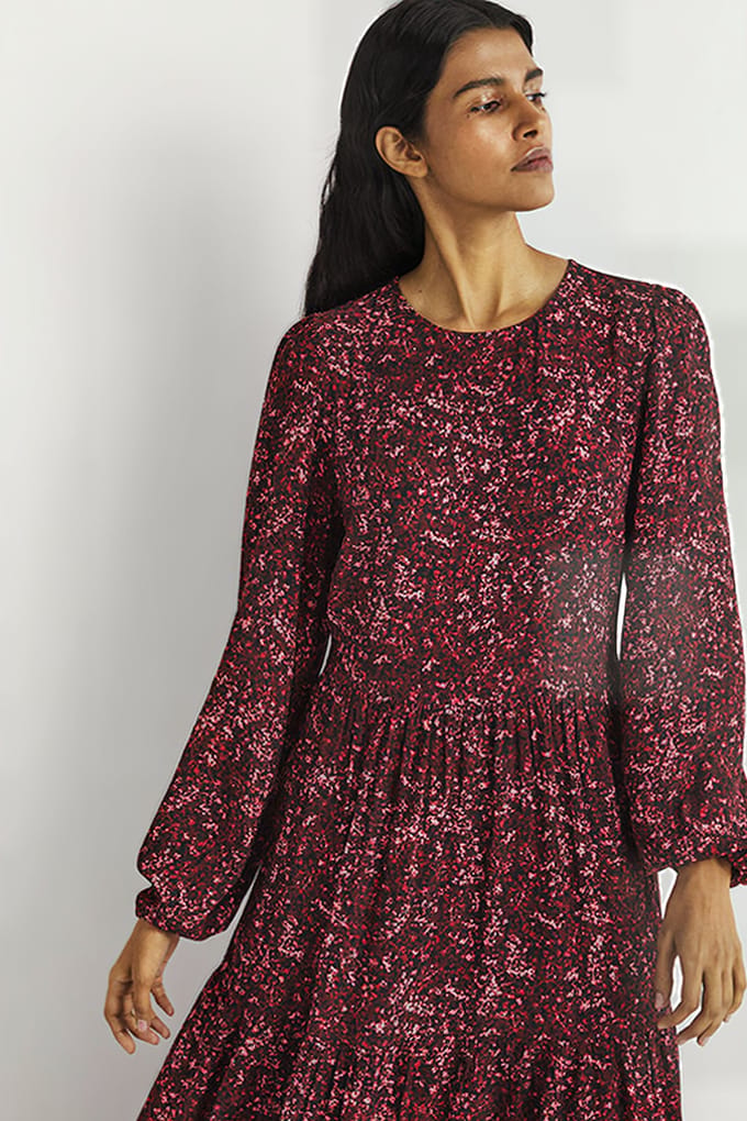 Boden Crew Neck Tiered Dress Red Maat: 6P | Maxi Jurken Outlet | Dames | Rood