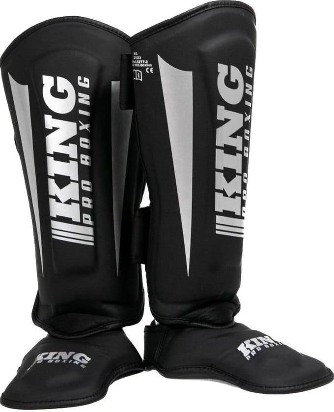 King Pro Boxing Scheenbeschermers KPB/SG REVO 7 Zwart Zilver
