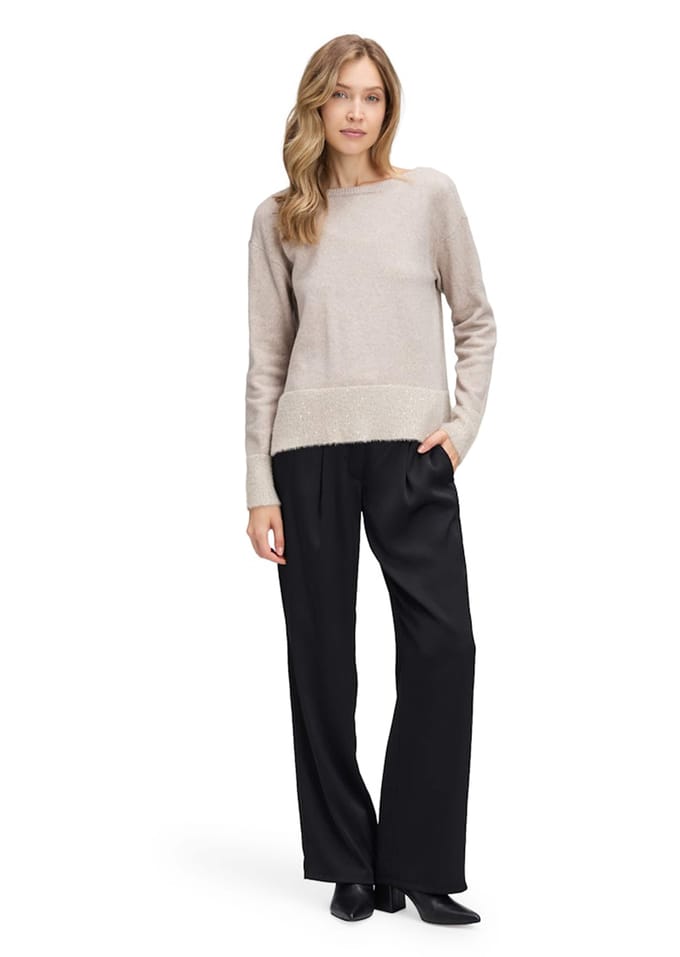Zachte tricot pullover met pailletten - taupe / gemêleerd - Gr. 46 van Goldner Fashion