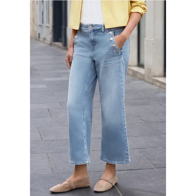 7/8 Cropped jeans met Wide Legs en knoopdetail