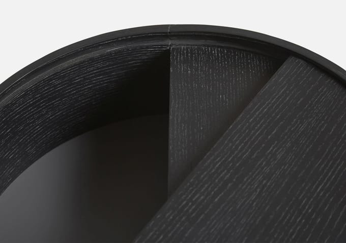 Woud Arc bijzettafel - essen zwart - Ø42 cm