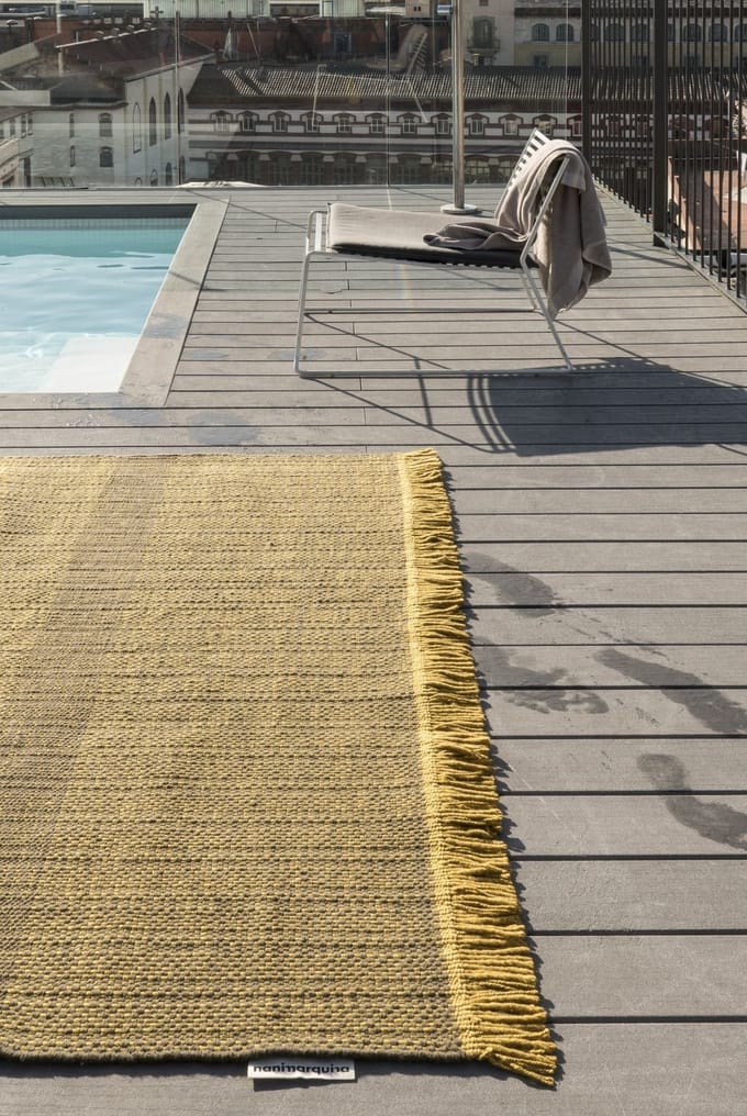 Nanimarquina - Tres Outdoor Textur - texture mosterd - 200 x 300 cm - beige