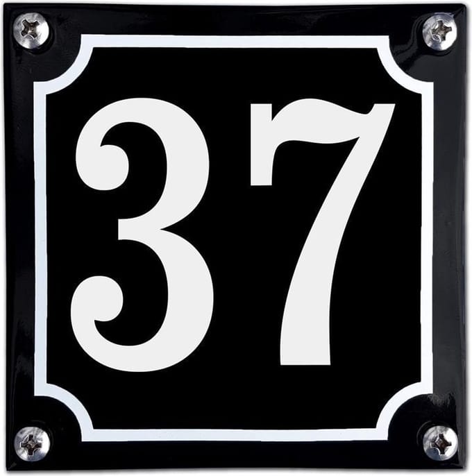 Zwart emaille huisnummer  - 37