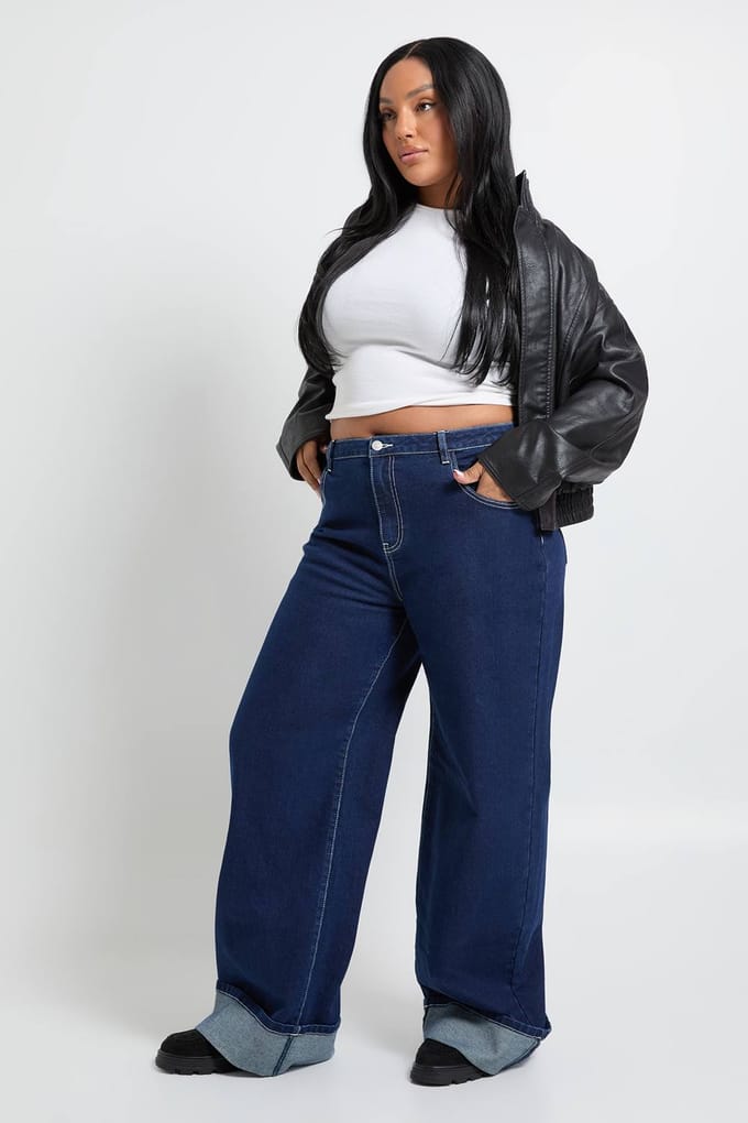 boohoo Dames Plus omgeslagen rechte pijp jeans | Indigo | Maat: 44