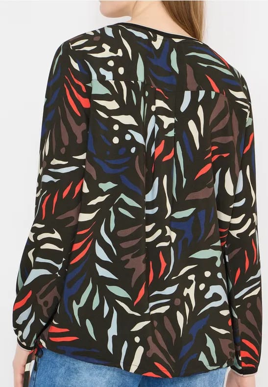 Gedessineerde blouse