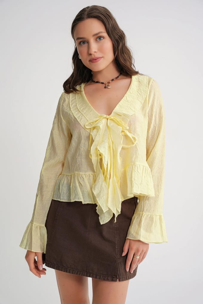 V-hals Ruffle Bloes met Koordjes