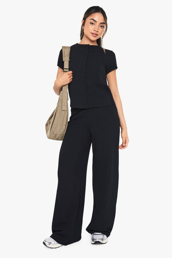 boohoo Dames Crinkle Rib Button-Through Cap Sleeve Top en Broek Set | Zwart | Maat: 42
