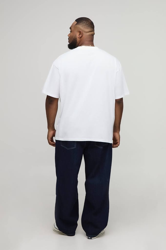 Plus Oversized Plus OFCL 8 Ball Geborduurd T-shirt in Wit | White | Size 2XL