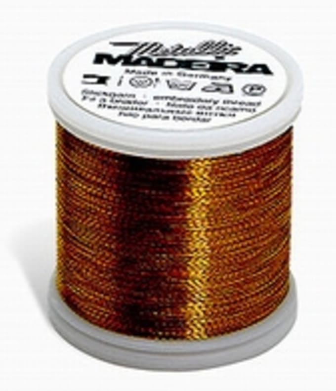 Madeira Metallic 40 200m - GOLD8