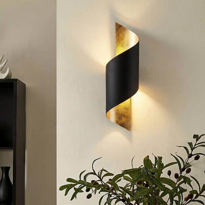 Lindby - wandlamp - 1licht - Metaal - H: 57 cm - E27 - zwart, goud