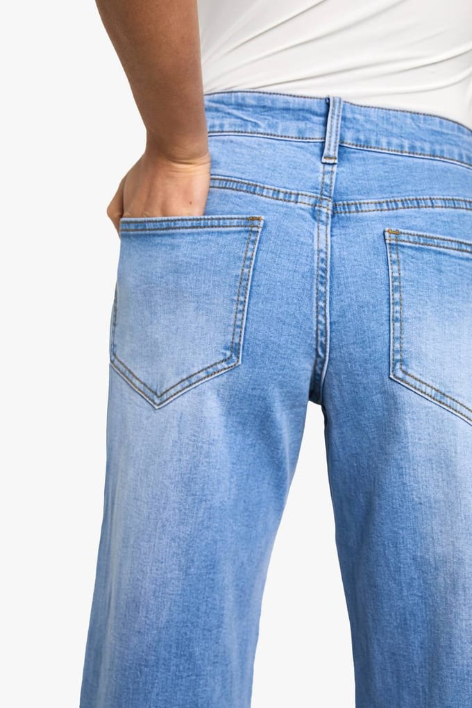 boohoo Dames De Petite Hoge Taille Losse Rechte Jeans | Light Wash | Maat: 6/28L