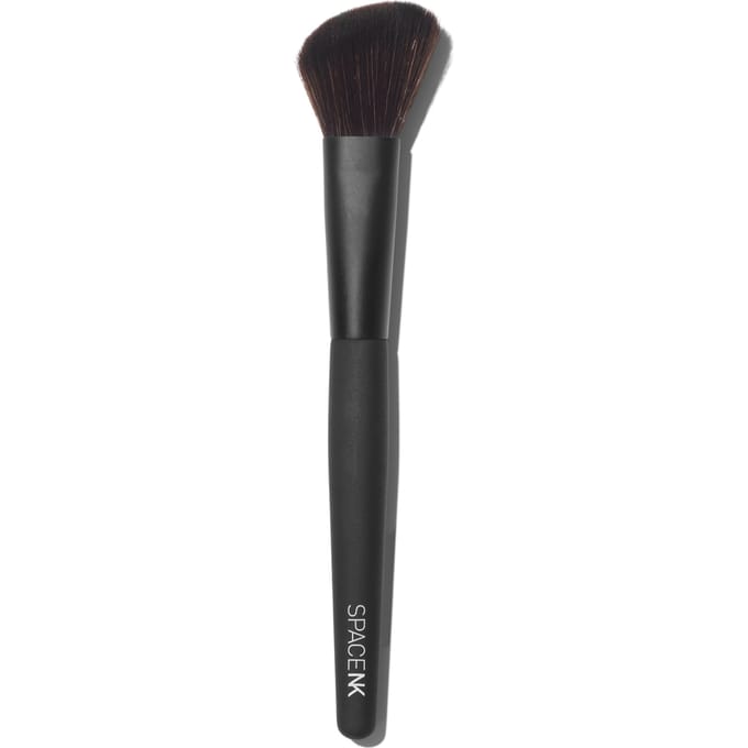 Space NK Brush 203 - Highlighter