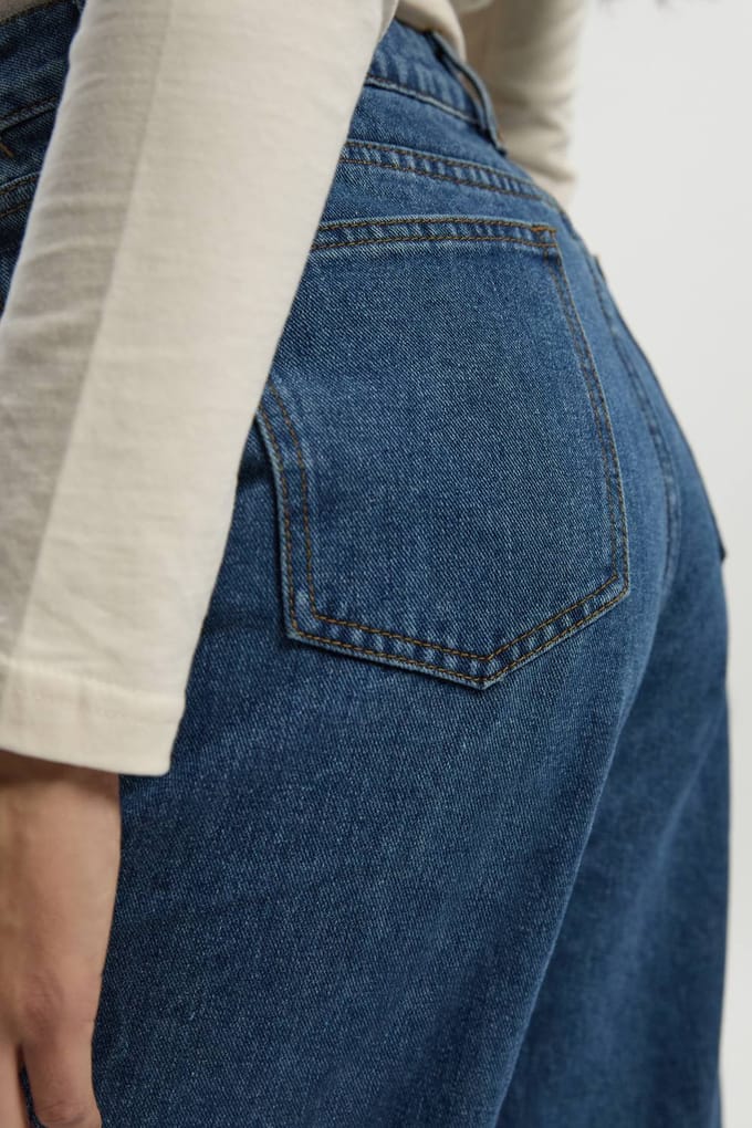 Dames Boohoo Basics High Waisted Boyfriend Jeans | Mid Blue | Maat: 8/32L