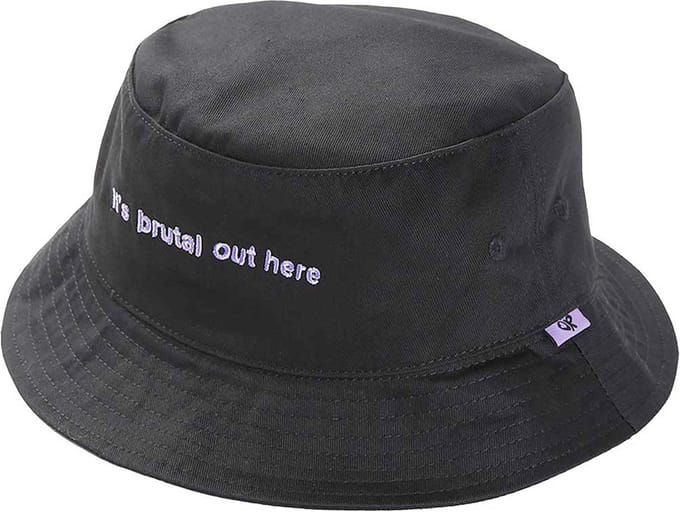 Olivia Rodrigo - It's Brutal Out Here Bucket hat / Vissershoed - Zwart