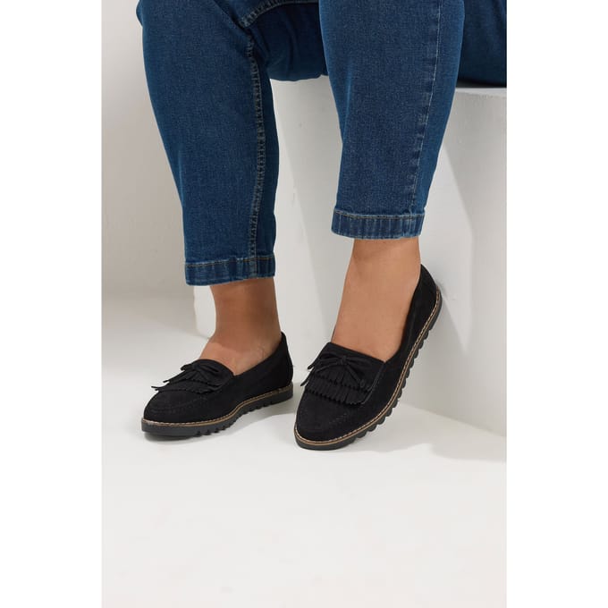 Yours Zwarte Loafers Van Imitatiesuède Met Franje In Brede Epasvormsize 42E