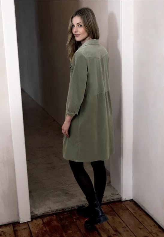 Corduroy jurk met volant