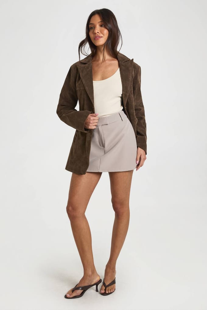 boohoo Dames Gemêleerde Getailleerde Mini Skort | Taupe | Maat: 36